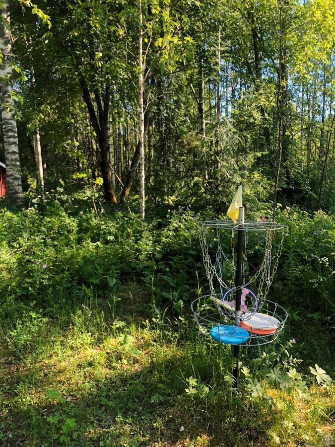 Pihlajamaeen Lomamoekit Vanhakyla Eksteriør billede